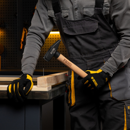 Молоток слесарный DENZEL 800 г, кованый квадратный боек, буковая рукоятка