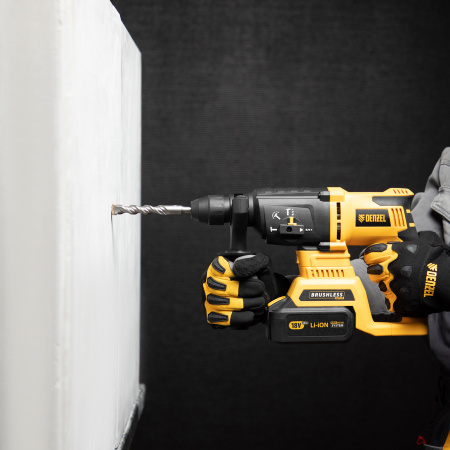 Бур по бетону DENZEL 705029, 14 x 160 мм, двойная спираль, три пылеотводящие кромки