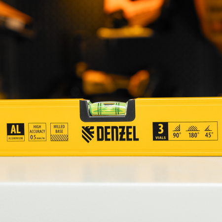 Уровень алюминиевый DENZEL магнит., фрезерованный, 3 глазка (1 зеркал.), 0,5 мм/м, 1200 мм
