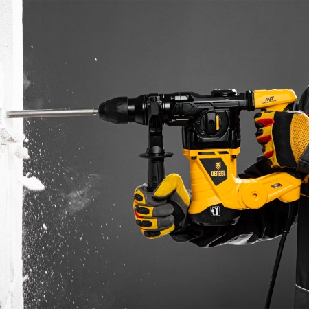 Перфоратор электрический DENZEL RHV-1250-30, SDS-plus, 1250 Вт, 5 Дж, 3 плюс 1 режим